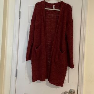 This cardigan is super cute and light!It is great for fall and winter!!